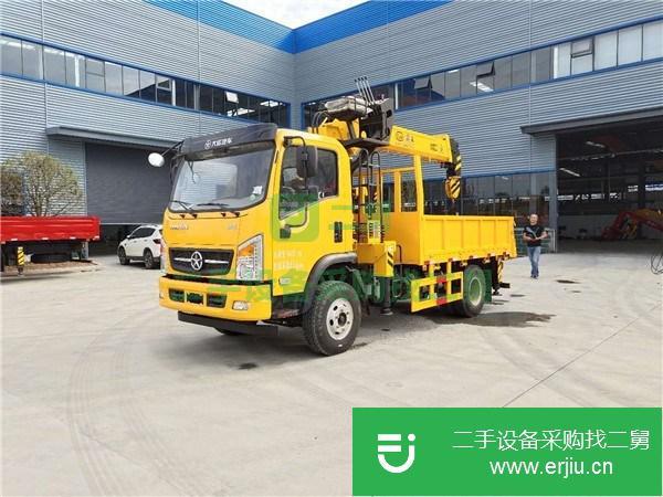 云南出售二手大運5噸隨車吊云內130馬力