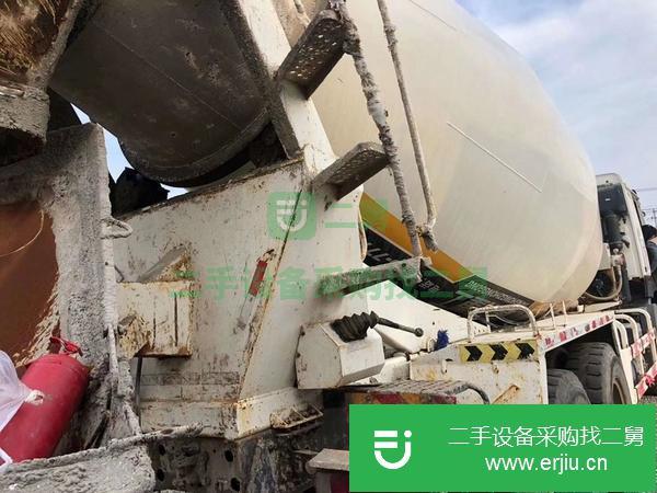 山東出售二手17年豪沃唐宏大16方攪拌車