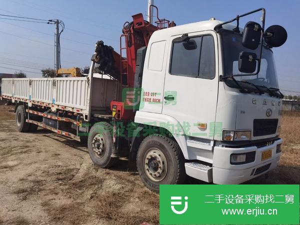 湖北出售二手14年8噸華菱前四后四折臂隨車吊