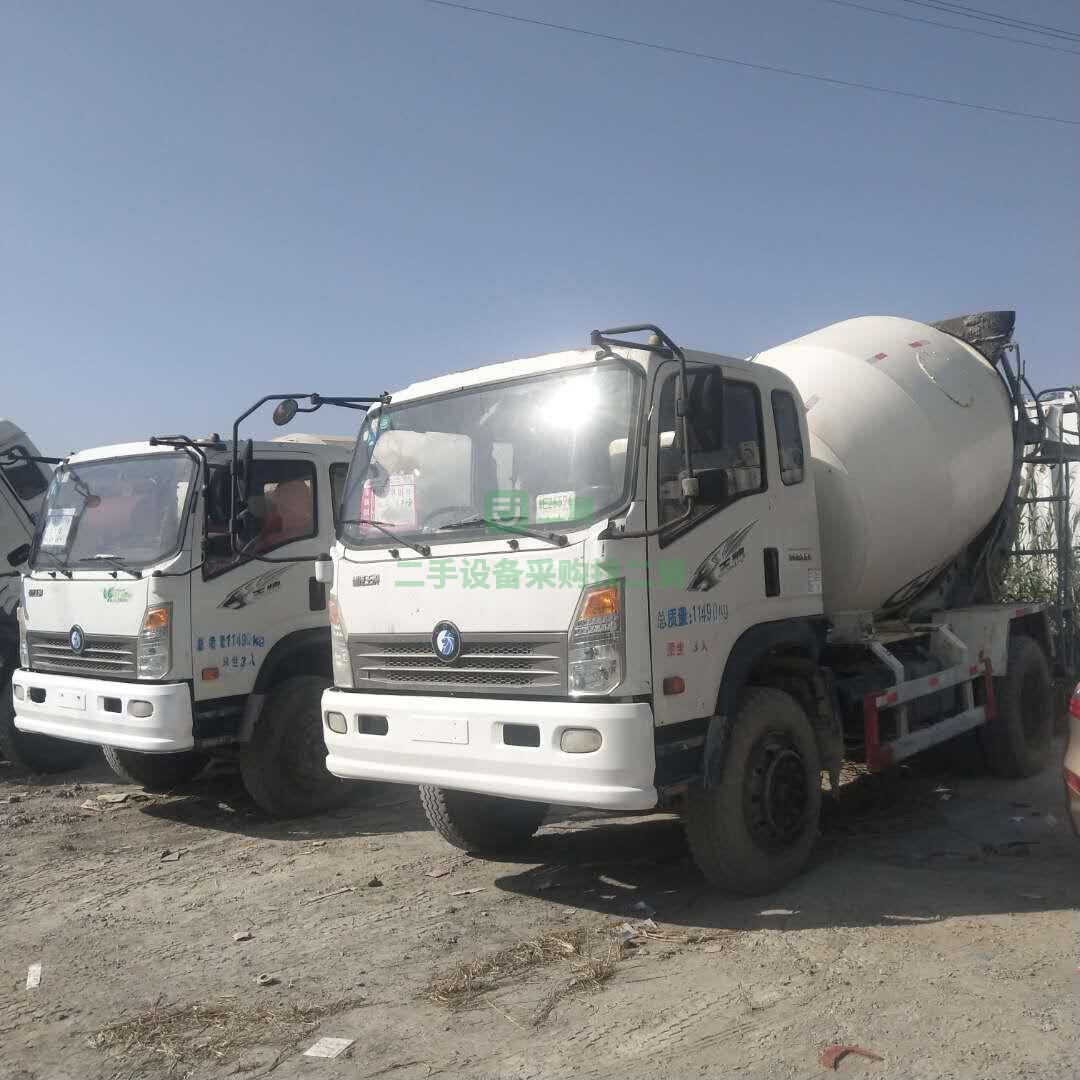 出售二手豪沃4方混凝土攪拌罐車 重汽發(fā)動機 原版車
