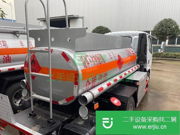安徽出售二手重汽2噸油罐車全國包上戶