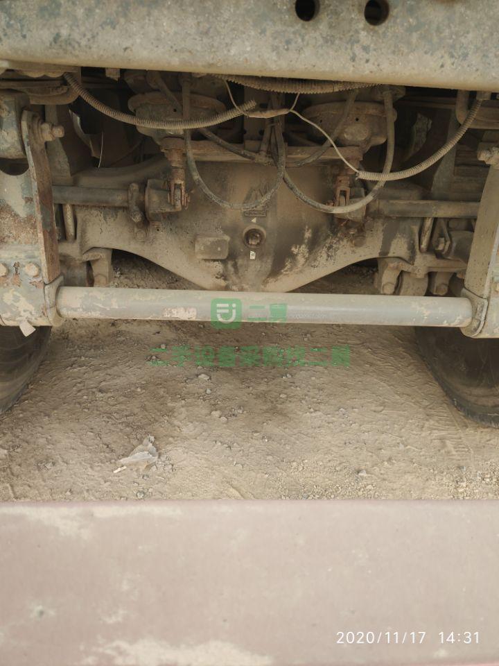 出售17年國五6.5米豪沃前四后八自卸車，可分期