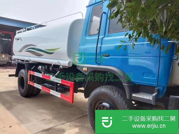 湖北出售二手東風(fēng)6缸12噸灑水車(chē)康機(jī)190馬力小八檔1000鋼絲胎