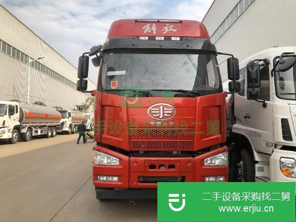湖北出售二手前四后八鋁合金31.6方油罐車