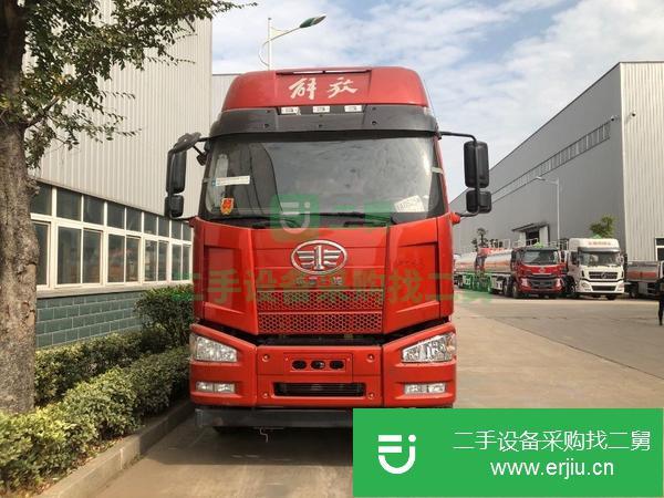 湖北出售二手前四后八鋁合金31.6方油罐車