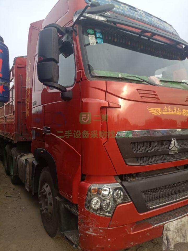 出售豪沃重卡九成新的二手牽引車