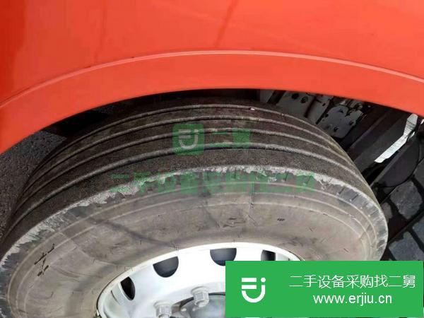 江蘇出售帶交強險解放牽引車，430馬力濰柴動力法士特變速箱