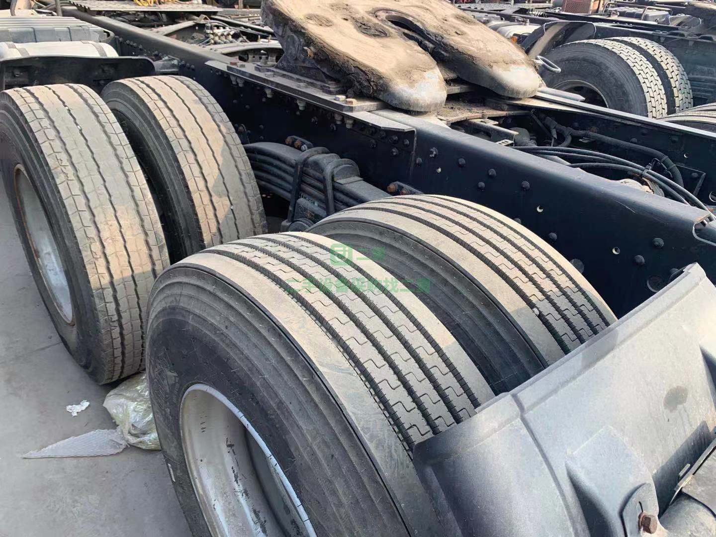 急售一臺17年6月德龍X3000牽引車，原車液緩