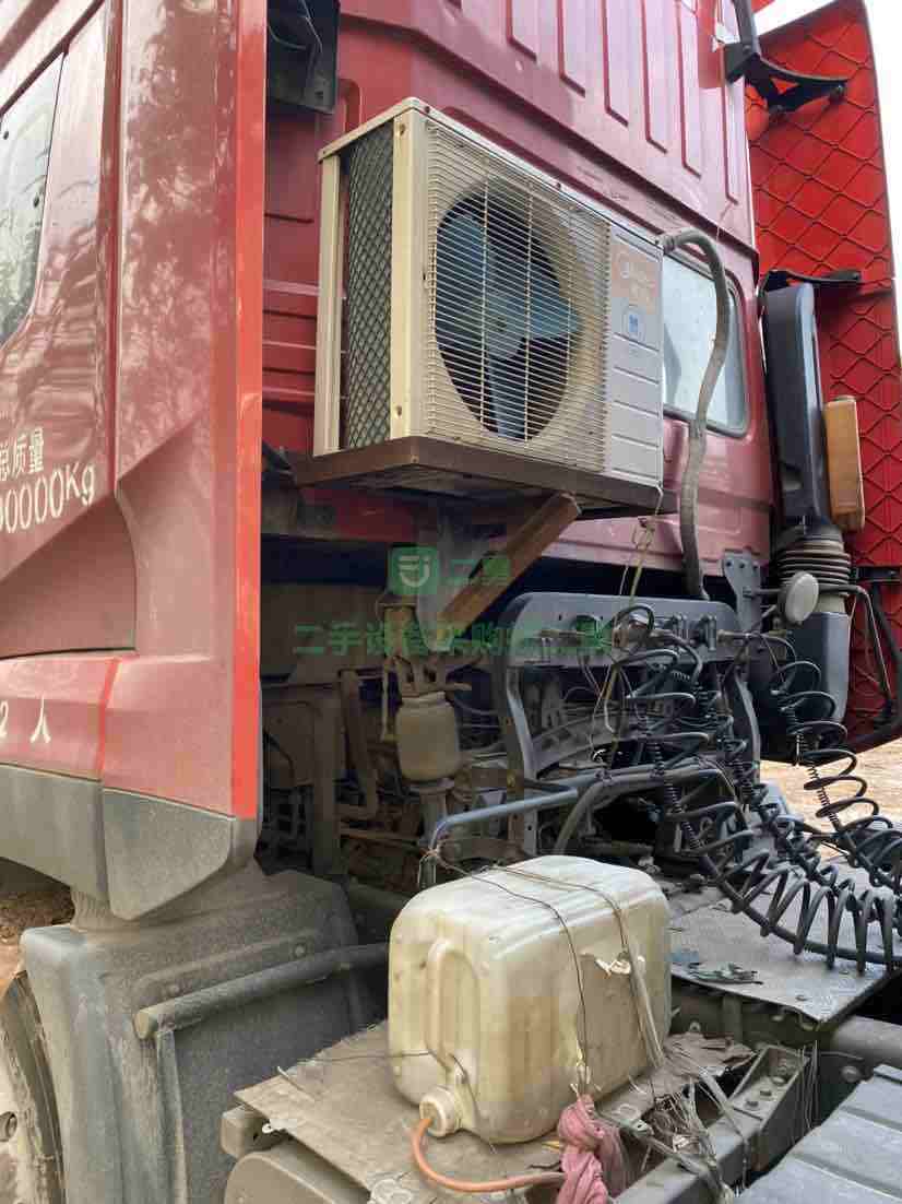 出售今天到家的長(zhǎng)途車3年全保險(xiǎn)天龍420雷諾帶17年5月15米骨架帶16米集裝箱，車頭鋁合金圈