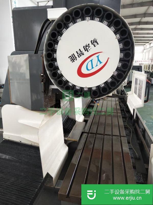 江蘇出售二手易動(dòng)YG-6500型材加工中心