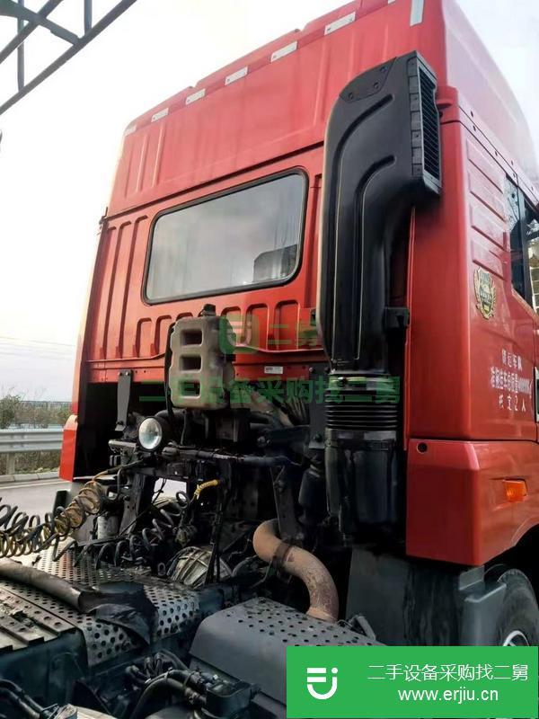 江蘇出售帶交強險解放牽引車，430馬力濰柴動力法士特變速箱