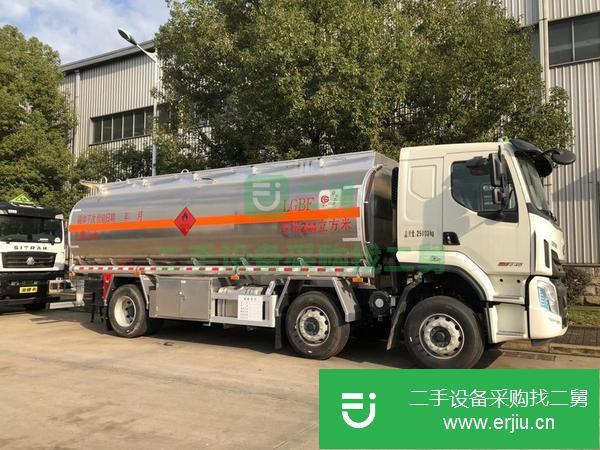 天津出售二手柳汽乘龍小三軸鋁合金24.4立方油罐車