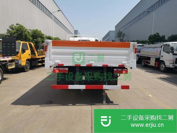 新疆出售二手雜項危險品廂式運輸車