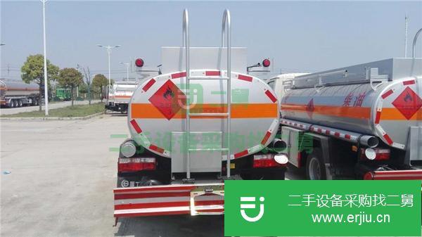 山東出售二手精品5噸油罐車