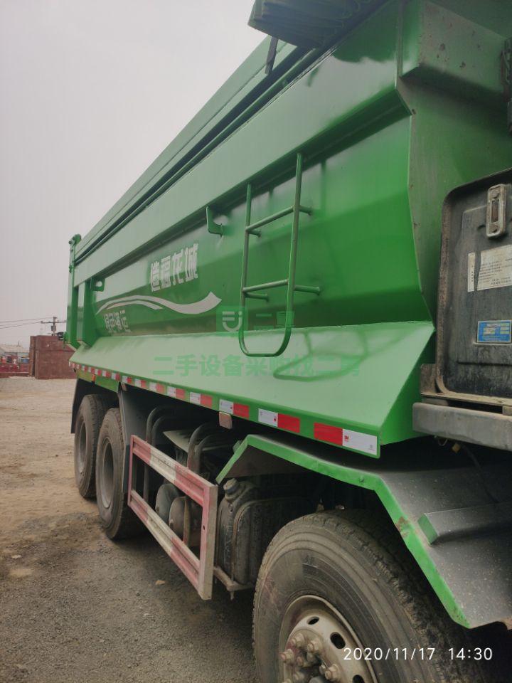 出售17年國五6.5米豪沃前四后八自卸車，可分期