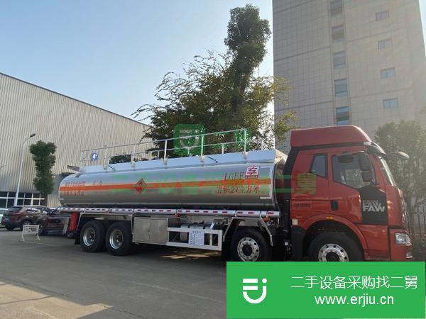 河北出售二手東風解放前四后八油罐車
