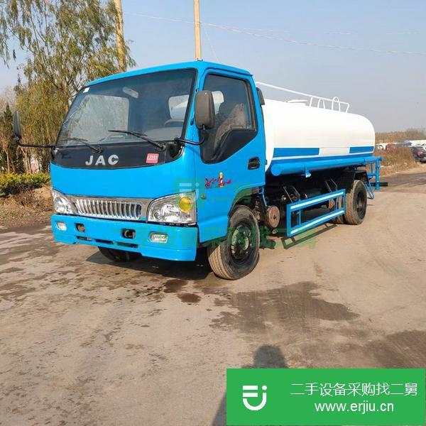 江蘇出售二手8方灑水車750/16鋼絲胎東風(fēng)朝柴4102中冷增壓發(fā)動(dòng)機(jī)