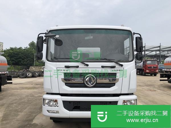 湖南出售二手東風(fēng)10噸油罐車康明斯180馬力