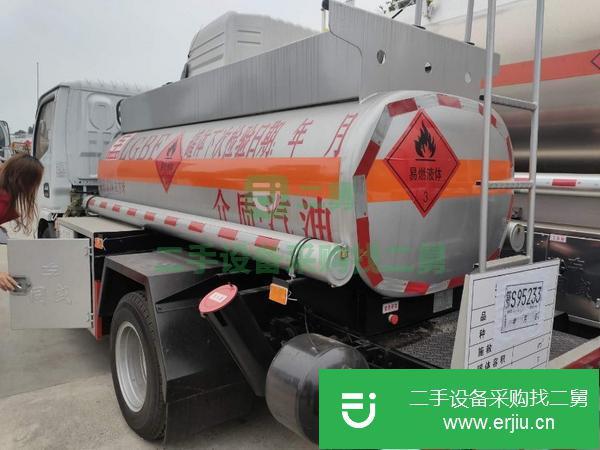 湖北出售二手2噸東風(fēng)油罐車全柴88馬力