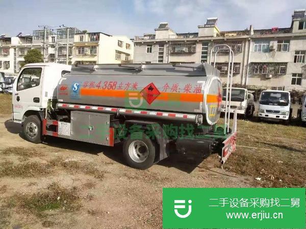 湖北出售二手東風5噸102馬力加油車