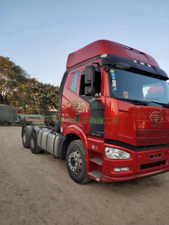 出售二手的長春解放牽引車，460馬力