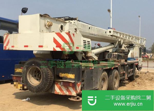 福建出售二手中聯(lián)25噸4節(jié)臂國三吊車