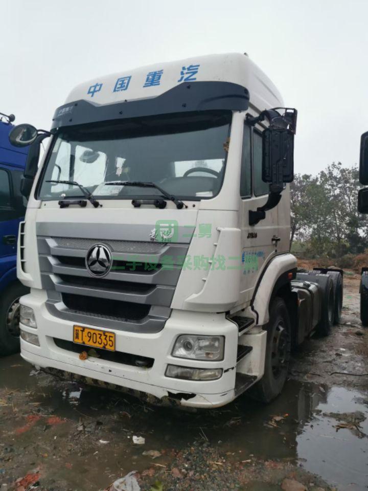 出售16年的浩瀚380馬力牽引車