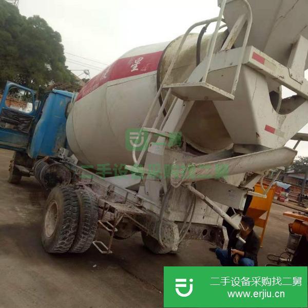 廣西出售二手4方攪拌車(chē)車(chē)況完好無(wú)手續(xù)