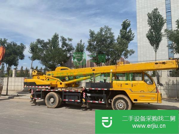 山西出售二手徐工12B.5吊車手續齊全，車況沒得說