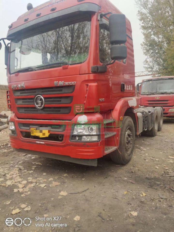 出售17年的國五德龍新M3000牽引車