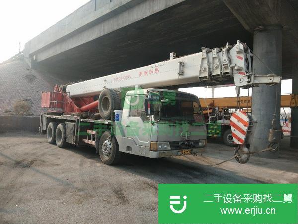 安微出售二手中聯(lián)20噸吊車車手續(xù)齊全