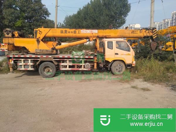山東出售二手新源十二噸吊車手續(xù)齊全