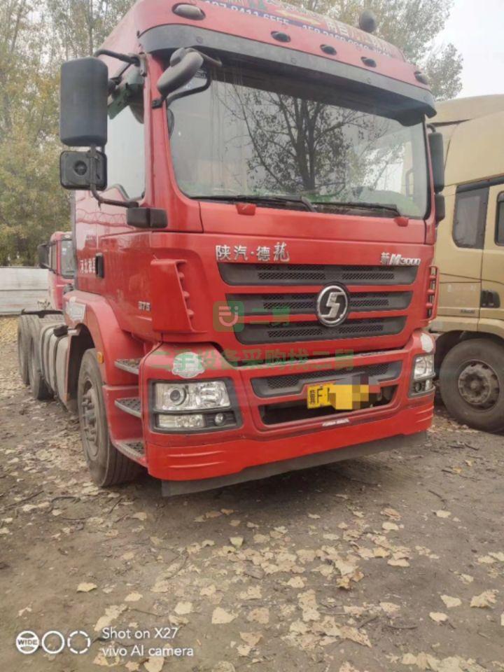 出售17年的國五德龍新M3000牽引車