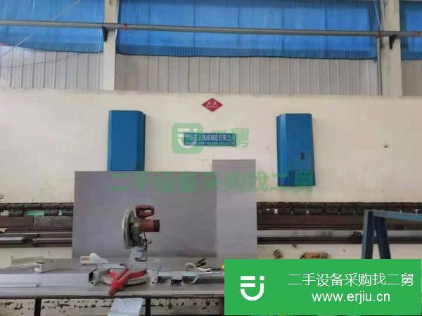 江蘇出售二手折彎機9成新