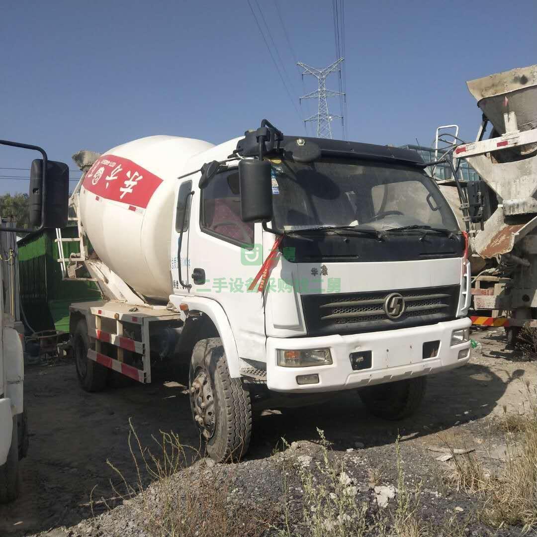 出售二手豪沃混凝土攪拌車，車況良好