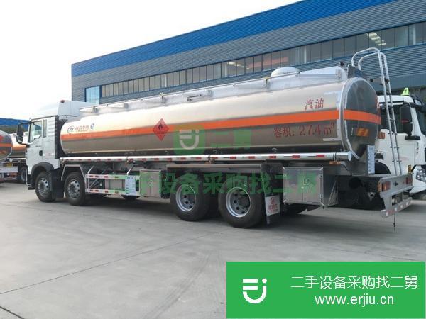 湖南出售二手重汽豪沃20噸鋁合金重汽9檔油罐車