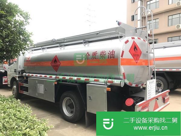 河北出售二手東風多利卡8噸油罐車