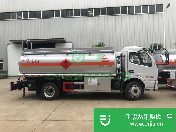 河北出售二手東風多利卡8噸油罐車