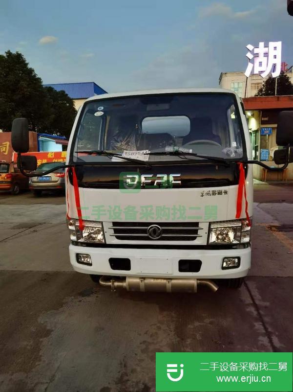貴州出售二手5噸東風(fēng)多利卡油罐車手續(xù)齊全國(guó)五