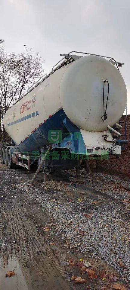 出售16年金達55方水泥罐，已檢車年審，先到先得