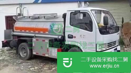 四川出售二手油罐車行駛一萬(wàn)公里