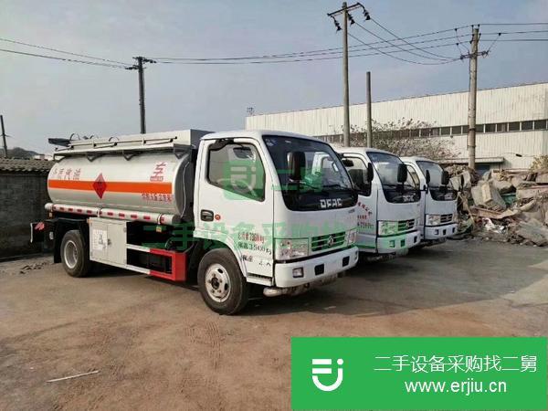 山東出售二手東風(fēng)8噸國五油罐車