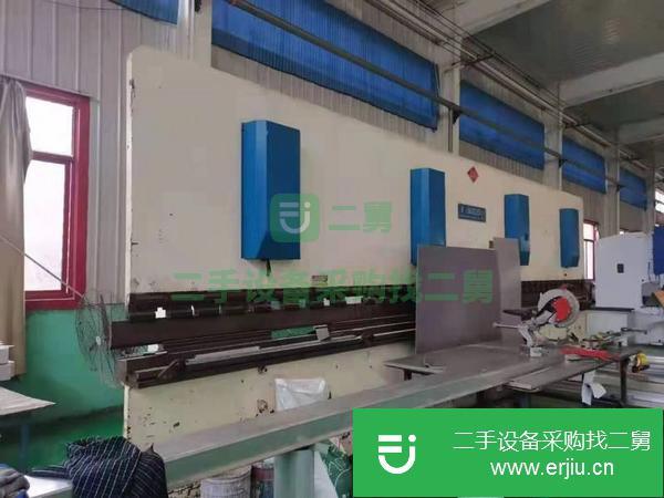 江蘇出售二手折彎機9成新