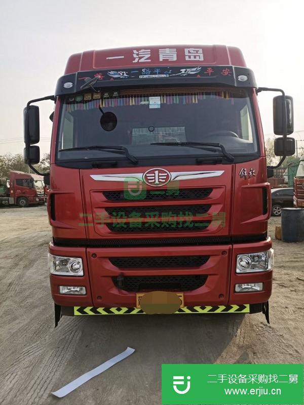 河北出售二手全保險解放牽引車，400馬力車況精品。