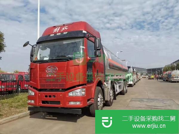 湖北出售二手解放j6前四后八鋁合金油罐車