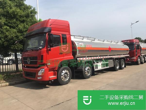 湖北出售二手東風天龍20噸油罐車DDi350馬力發動機9檔變速箱