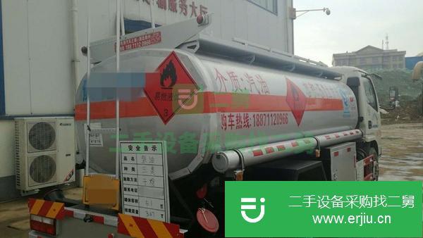 浙江出售二手東風(fēng)多利卡5噸油罐車國(guó)五朝柴102馬力