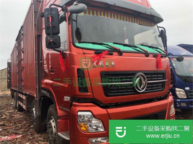 江西出售二手東風天龍箱式貨車