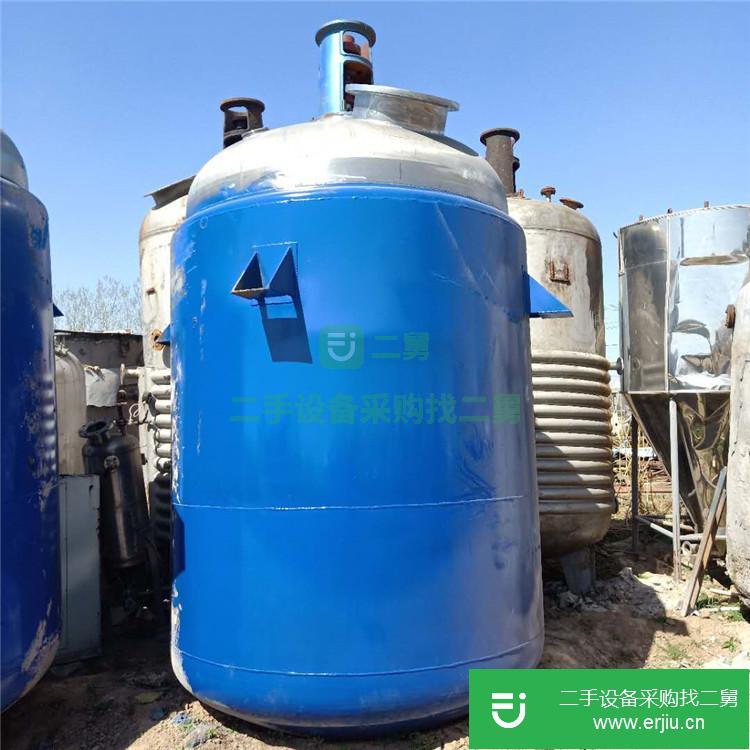 山東出售二手10噸搪瓷反應(yīng)釜500L