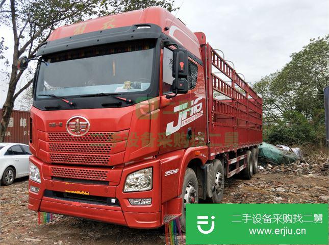 江西出售二手青島解放JH69.5米倉柵式載貨車